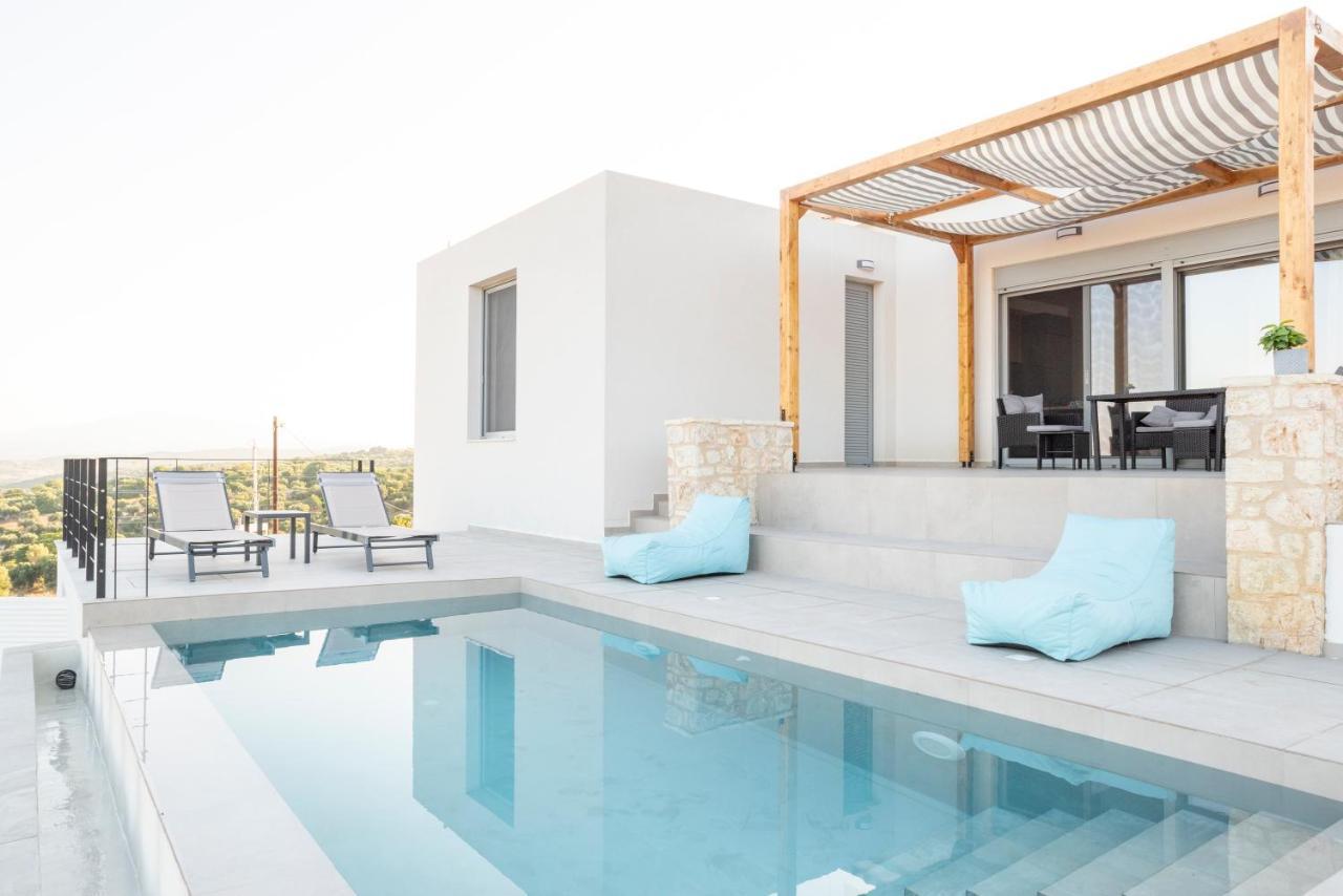 Sunset Luxury Villa Akritochori  ภายนอก รูปภาพ